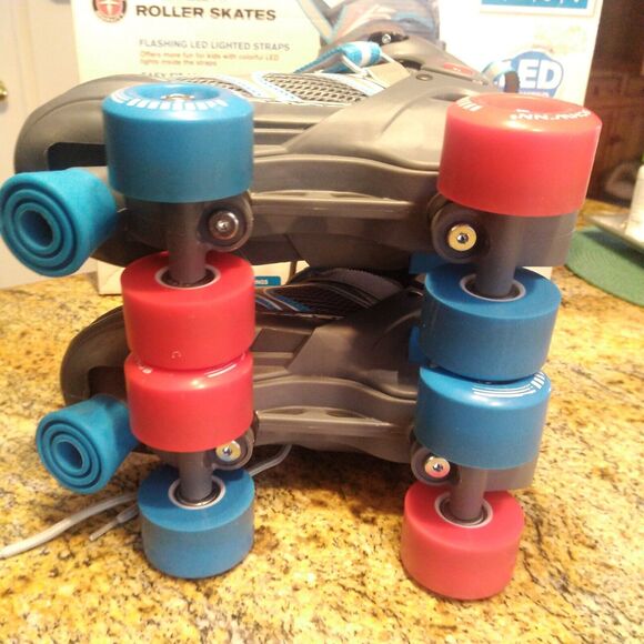 Roller Skates Schwinn Adjustable Fits Sizes 1-2-3-4Challenge Series Flash 2 Grey - Picture 12 of 12